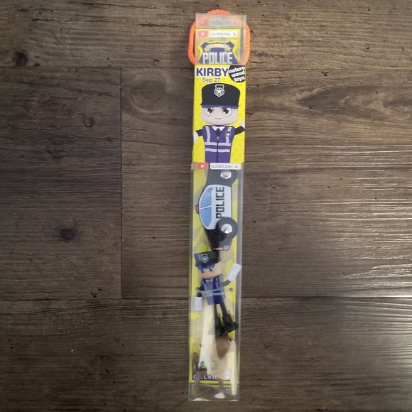 Qudetube Deputy Kirby (Police) Wooden Play Set - Picture 1 of 4